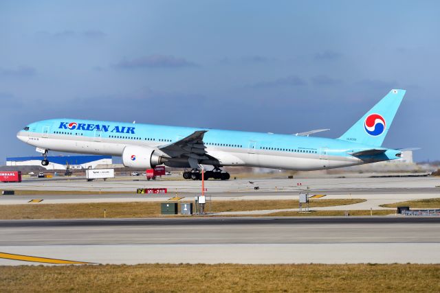 BOEING 777-300 (HL8009) - 12-14-20 28-R