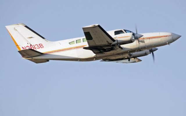 Cessna 402 (N2613B) - Departing Merced Regional Airport (KMCE)