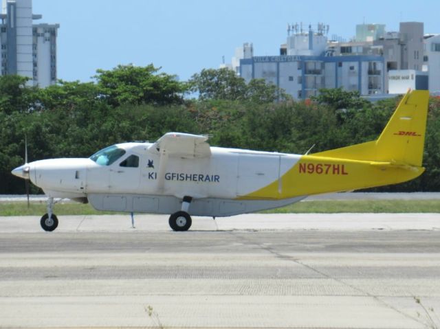 Cessna Caravan (N967HL)