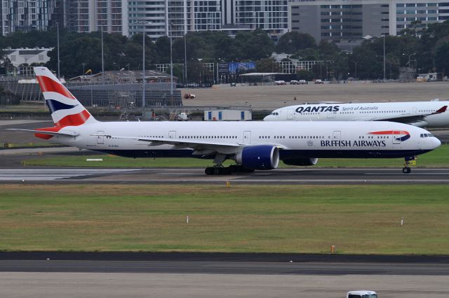 BOEING 777-300ER (G-STBG)