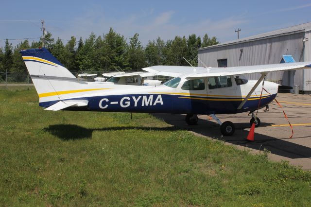 C-GYMA — - C-GYMA Cessna Skyhawk 172 N RVA Aéroport de Trois-Rivières QC. CYRQ 13-97-2019