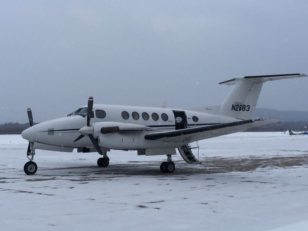 Beechcraft Super King Air 200 (N2883) - KingAir 200 sitting on the ramp at KAUW for a short visit.