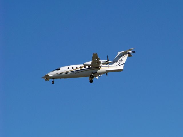 Piaggio P.180 Avanti (N163SL)