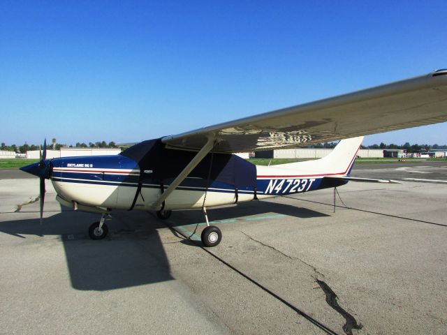 Cessna Skylane (N4723T) - Parked at Fullerton