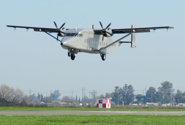 N07016 — - C-23B landing runway three-zero at Merced Regional Airport (KMCE)