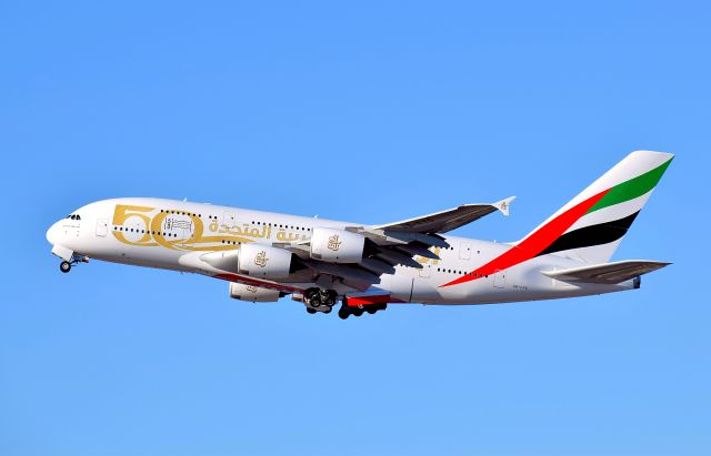 Airbus A380-800 (A6-EVG)