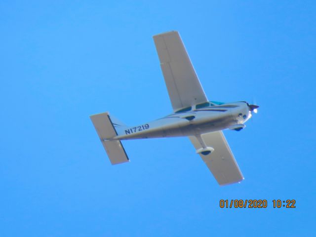 Cessna Cardinal (N17219)