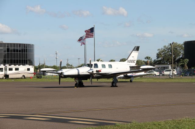 Piper Cheyenne 2 (N88BC)