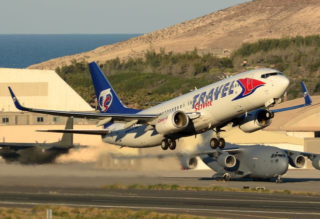 Boeing 737-800 (SP-TVZ) - December 2015.