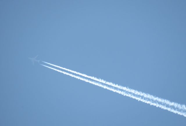 Boeing 737-700 (A36002)