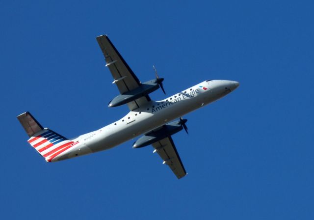 N336EN — - Shown here after departure is an American Eagle DeHavilland Dash 8-311 enroute to State College Pa. in the Autumn of 2016.