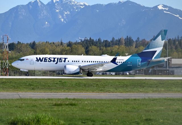 Boeing 737 MAX 8 (C-GXWJ)