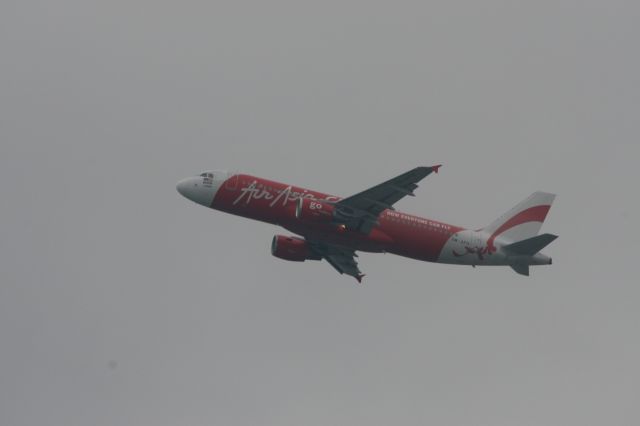 Airbus A320 (9M-AFH)