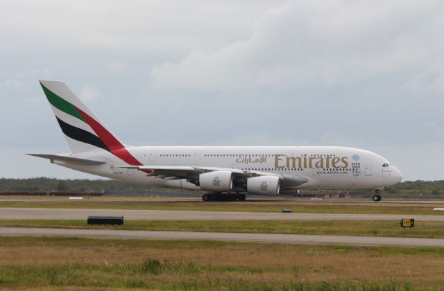 Airbus A380-800 (A6-EEO)
