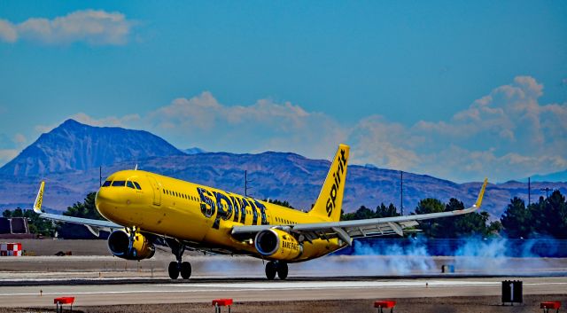 Airbus A321 (N659NK) - N659NK Spirit Airlines 2015 Airbus A321-231(WL) - cn 6770 - Las Vegas - McCarran International (LAS / KLAS)br /USA - Nevada, April 29, 2016br /Photo: Tomás Del Coro