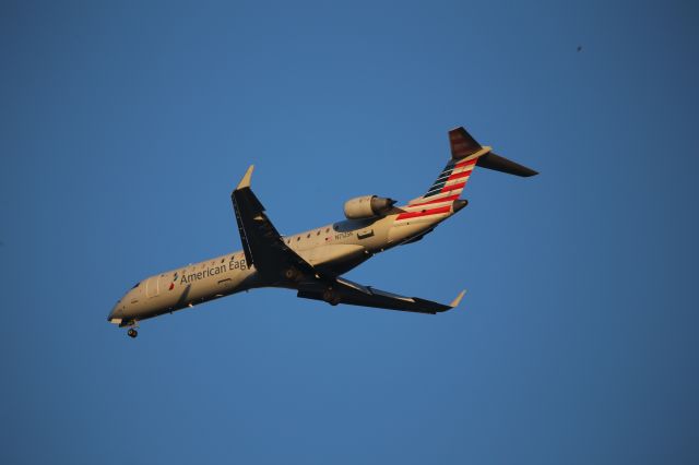 Canadair Regional Jet CRJ-700 (N712SK)