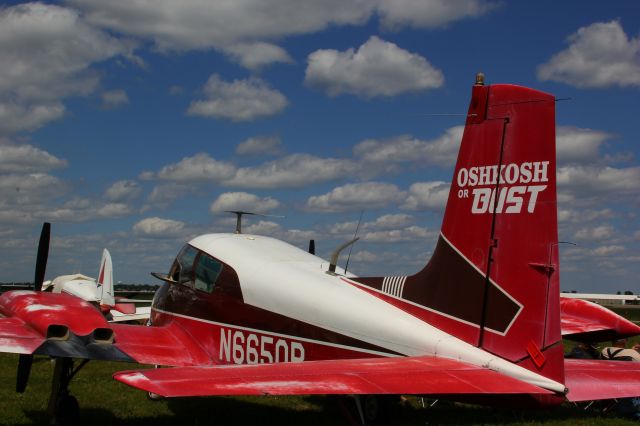 Cessna 310 (N6650B)
