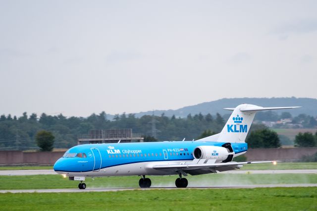 Fokker 70 (PH-KZS)