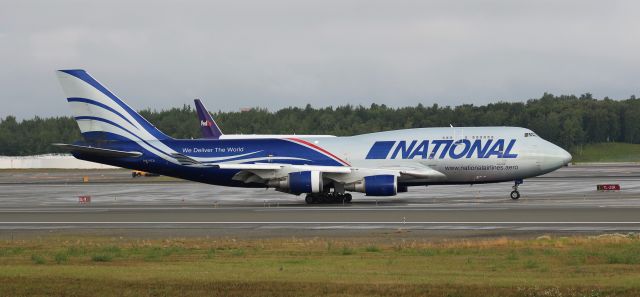 Boeing 747-400 (N919CA)