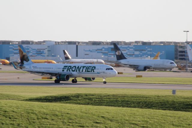Airbus A321 (N713FR)