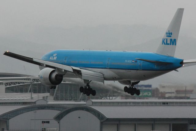 Boeing 777-200 (PH-BQE)