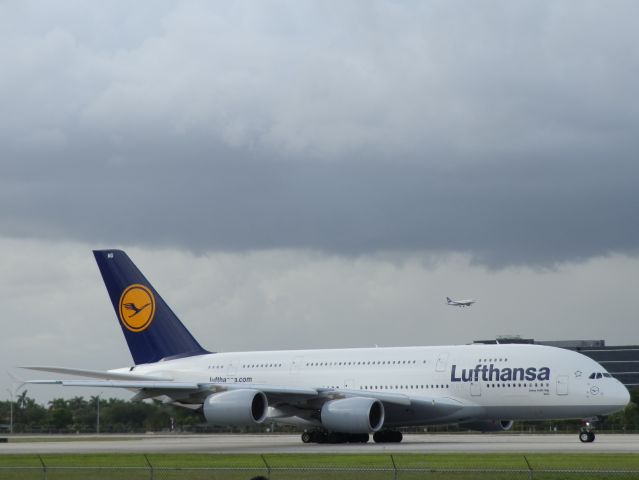 Airbus A380-800 (D-AIMG)