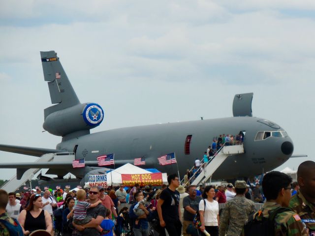 McDonnell Douglas DC-10 (85-0031) - 305th Air Mobility Wing