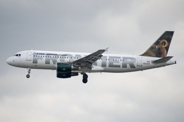 Airbus A320 (N202FR)