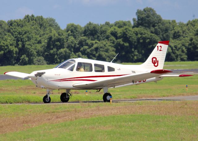 Piper Cherokee (N490OU) - At Downtown Shreveport.