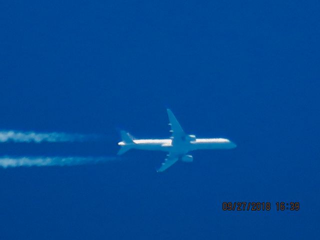 Boeing 757-200 (N26123)