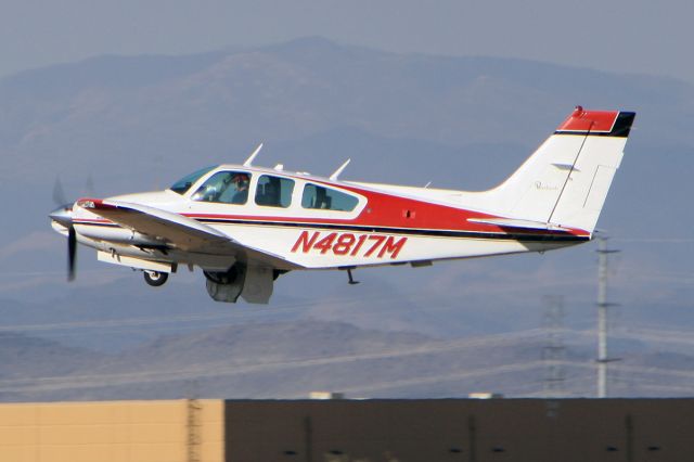 Beechcraft 55 Baron (N4817M)