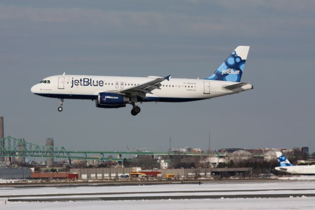 Airbus A320 (N564JB)