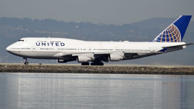 Boeing 747-400 (N128UA) - N728UA br /06-Mar-2015 B744/L San Francisco Intl (KSFO) Hong Kong Intl (VHHH / HKG) 14:12 PST 20:03 HKT (+1) 13:51