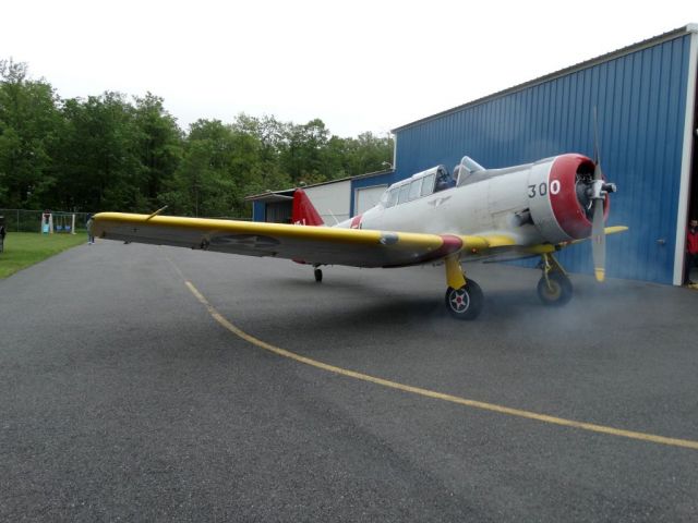 North American T-6 Texan (N224X)