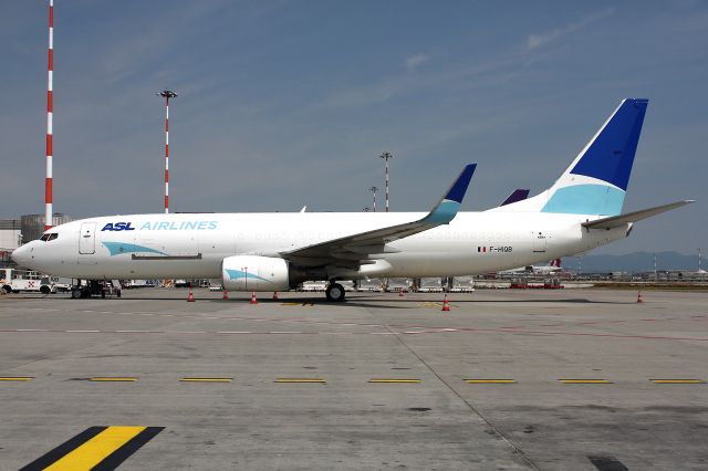 Boeing 737-700 (F-HIQB)