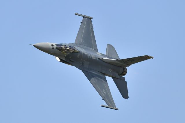 050 — - Lockheed Martin F-16 Fighting Falcon at Thunder Over Michigan 2019.