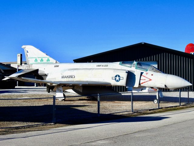 McDonnell Douglas F-4 Phantom 2 (15-5890)