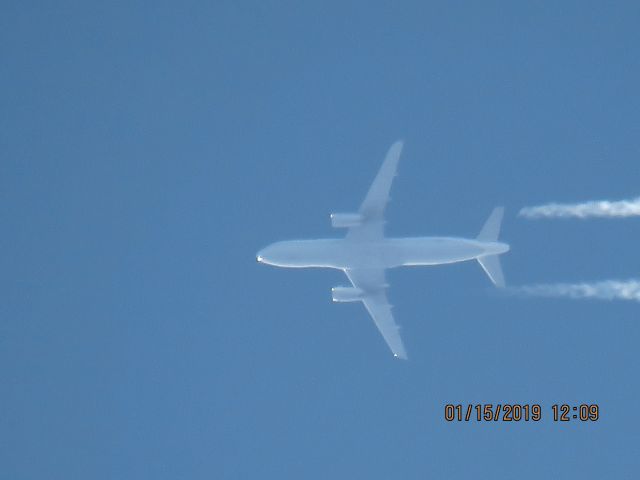 Airbus A320 (N418UA)