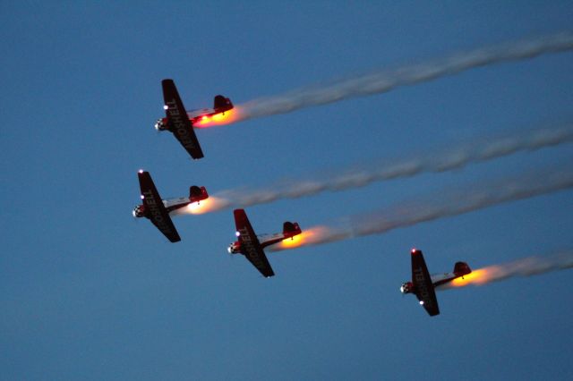 — — - Aeroshell Aerobatic Team night show