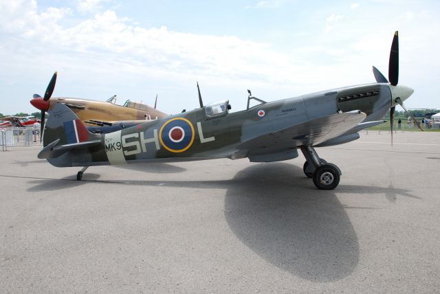 C-FFLC — - 1942 Spitfire Mk IX @ Canadian Aviation Expo June 21/08 Oshawa, Ontario.