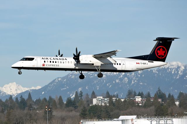 de Havilland Dash 8-400 (C-GGFJ)