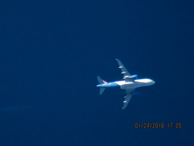 Airbus A319 (N308NV)