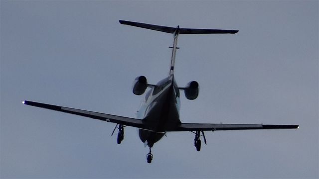 Embraer Phenom 100 (N581JS)