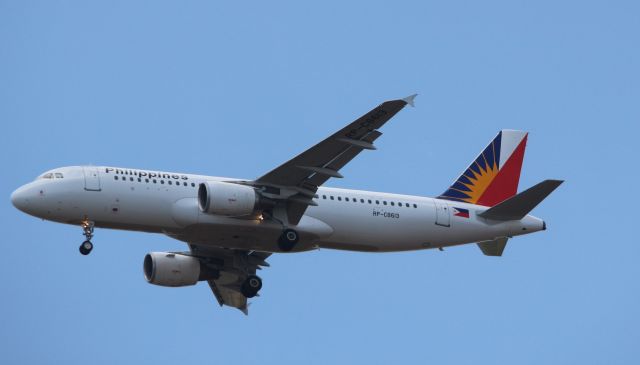 Airbus A320 (RP-C8613)
