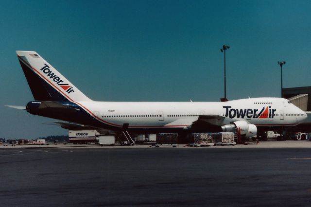 Boeing 747-200 (N620FF) - Tower Air B747-212B at Boston Logan Airport on August 2, 1997. 