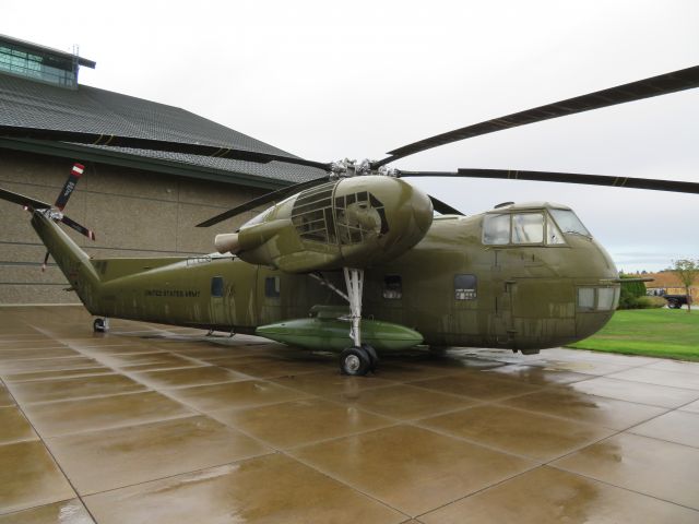 — — - Spotted this helo at the Evergreen Air Museum in McMinville, OR