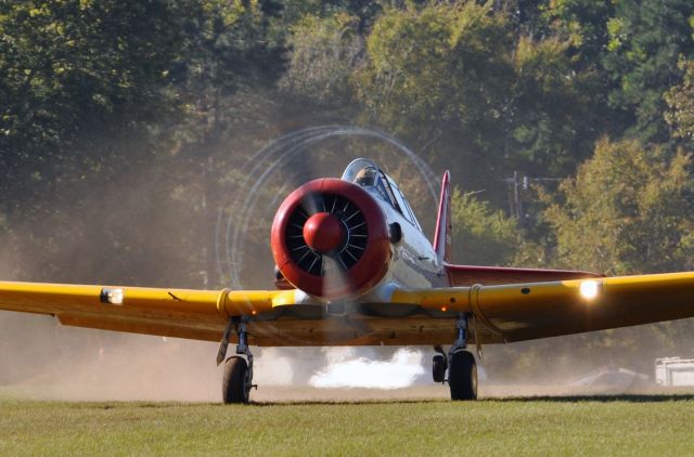 N991VR — - awesome propeller tip vortice condensation spiral