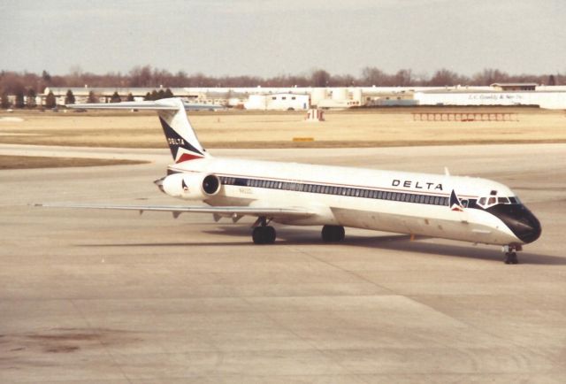 McDonnell Douglas MD-88 (N922DL)