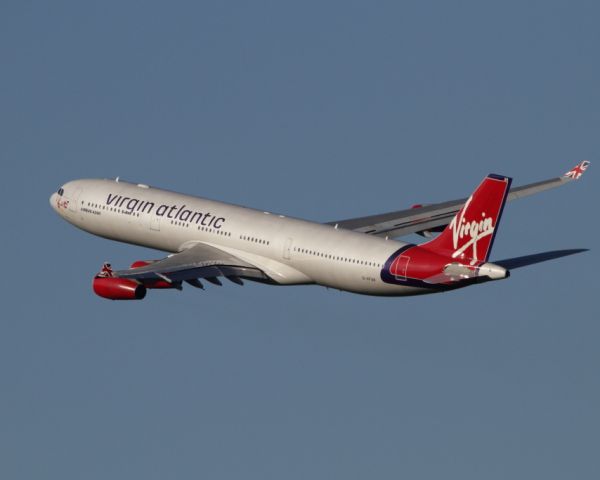 Airbus A340-300 (G-VFAR) - G-VFAR Diana departing Dulles as VIR22 headed to EGLL