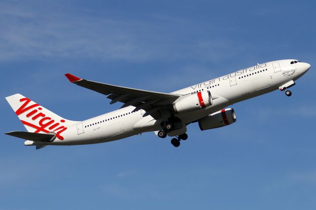 Airbus A330-200 (VH-XFA)